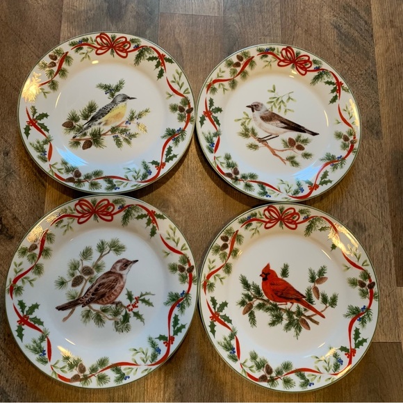American Atelier Christmas woodland set of bird plates